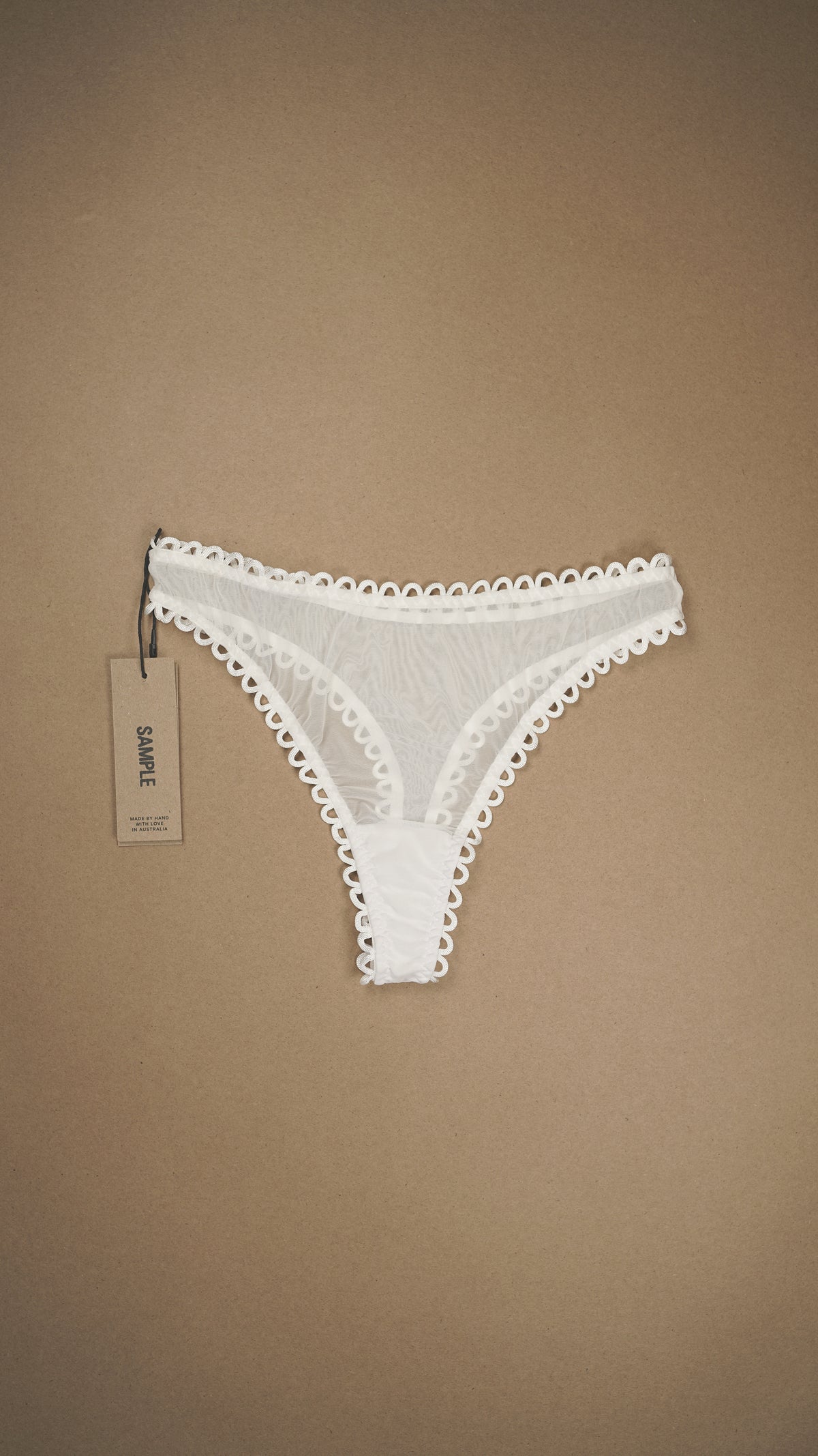 SAMPLE: Loop Thong XXS