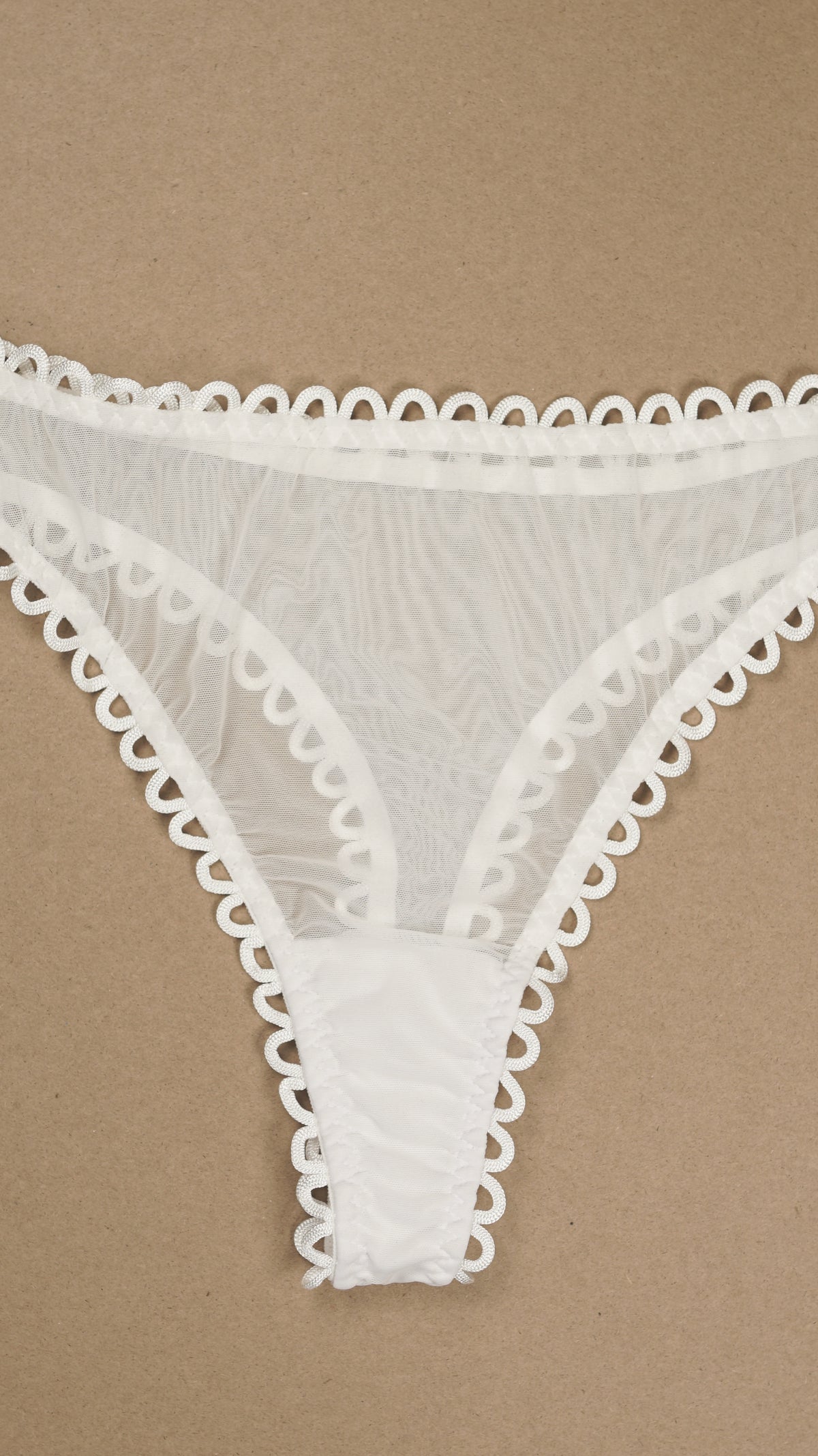 SAMPLE: Loop Thong Size XXS