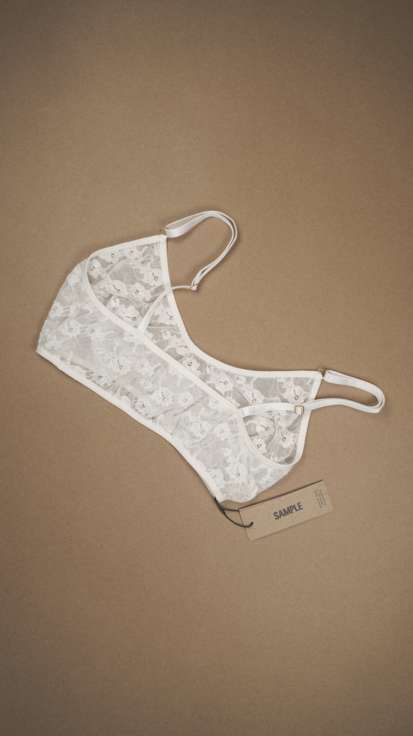 SAMPLE: Vintage Lace Bralette 12 C-E
