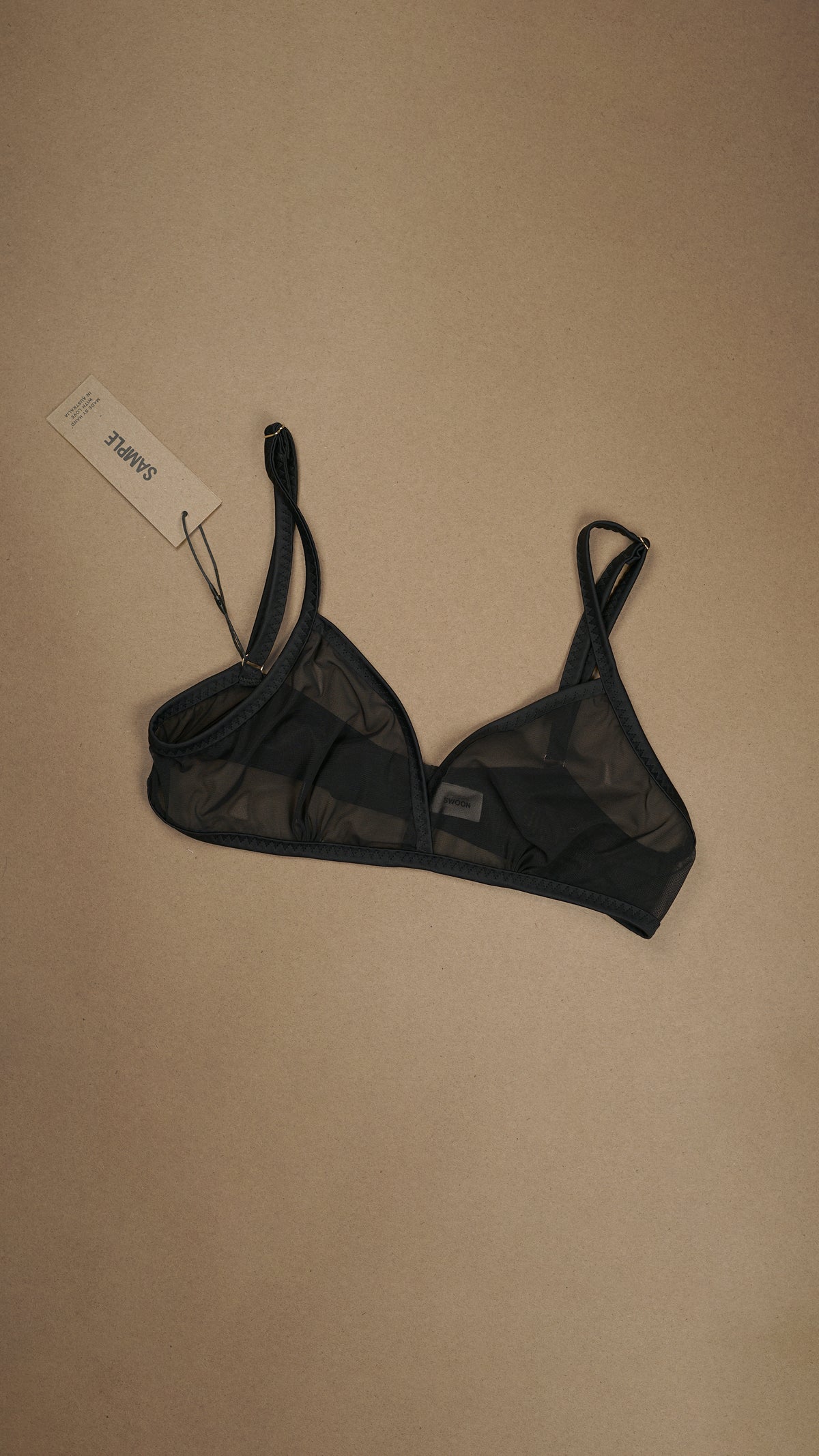 SAMPLE: Mesh Triangle Bralette M
