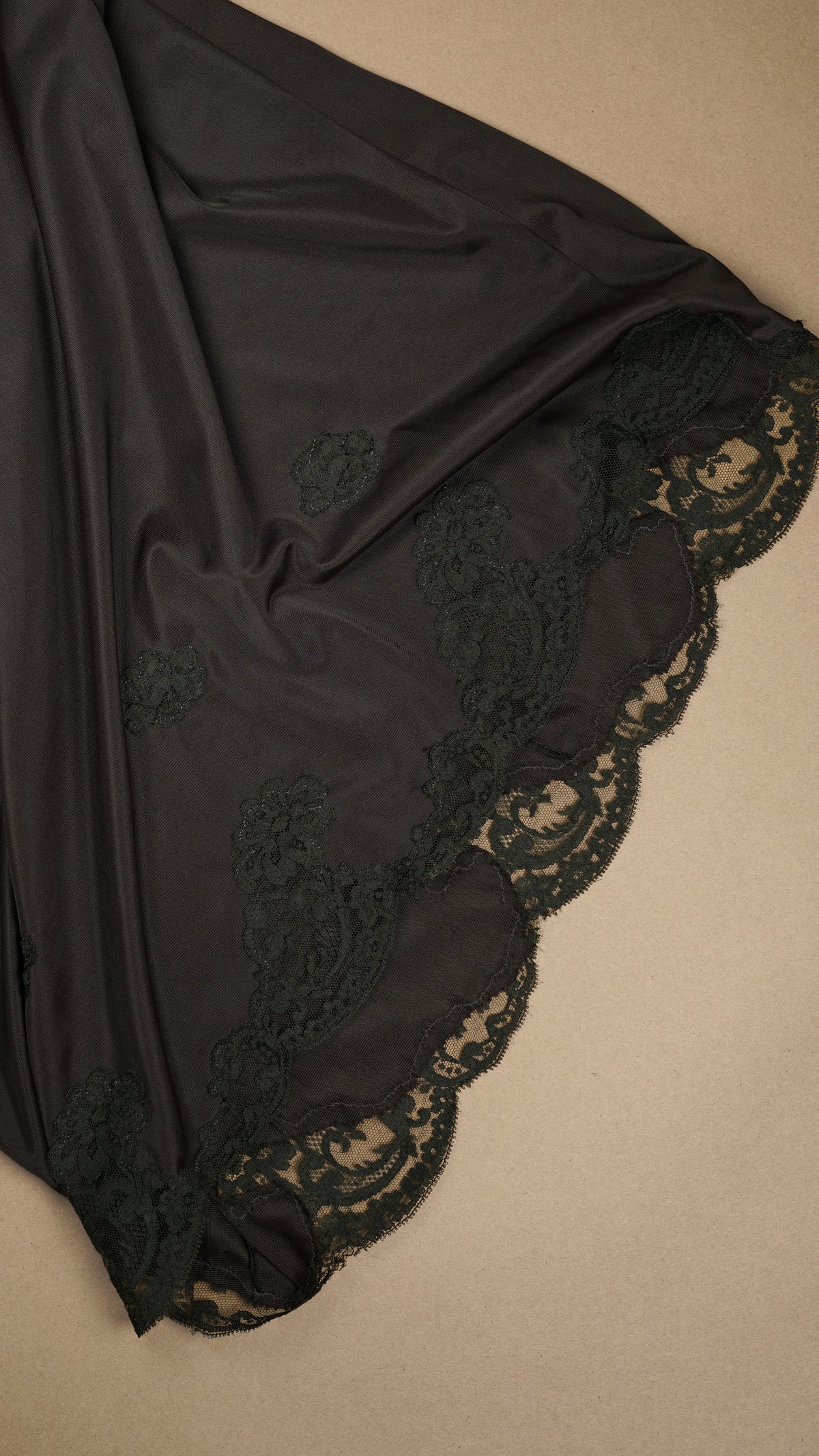 VINTAGE: Australian Made Midi Slip Skirt Plum Brown Trim Size M/L